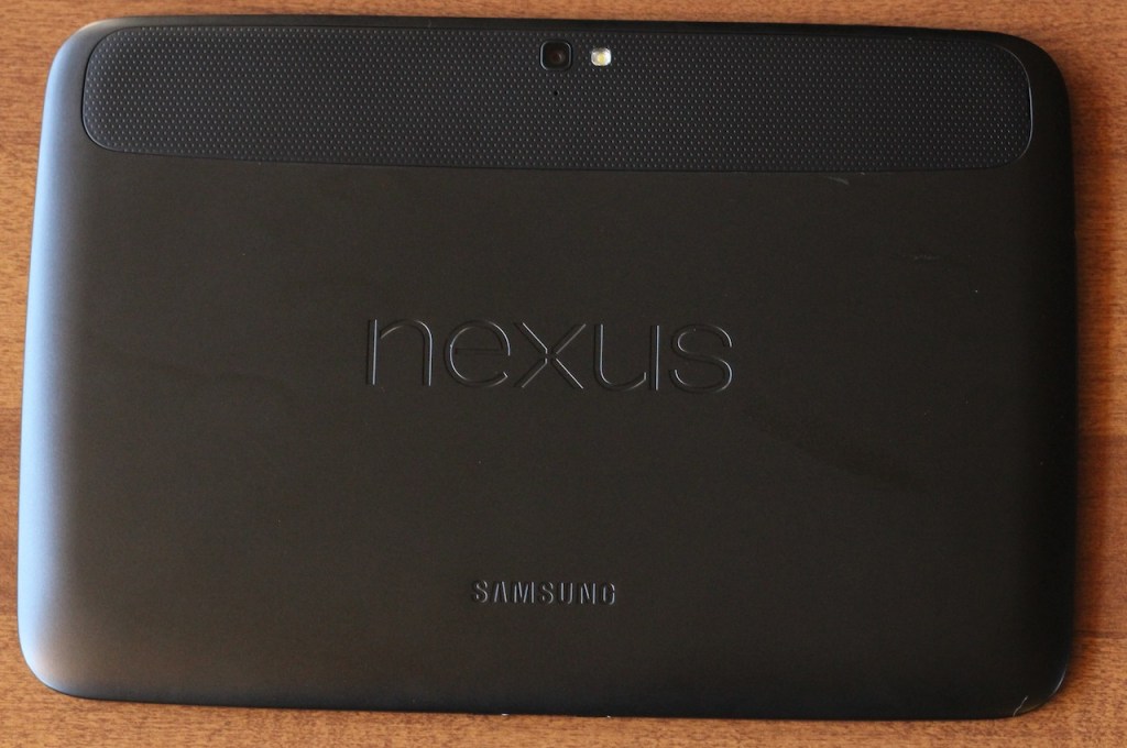 \"nexus-10-back\"